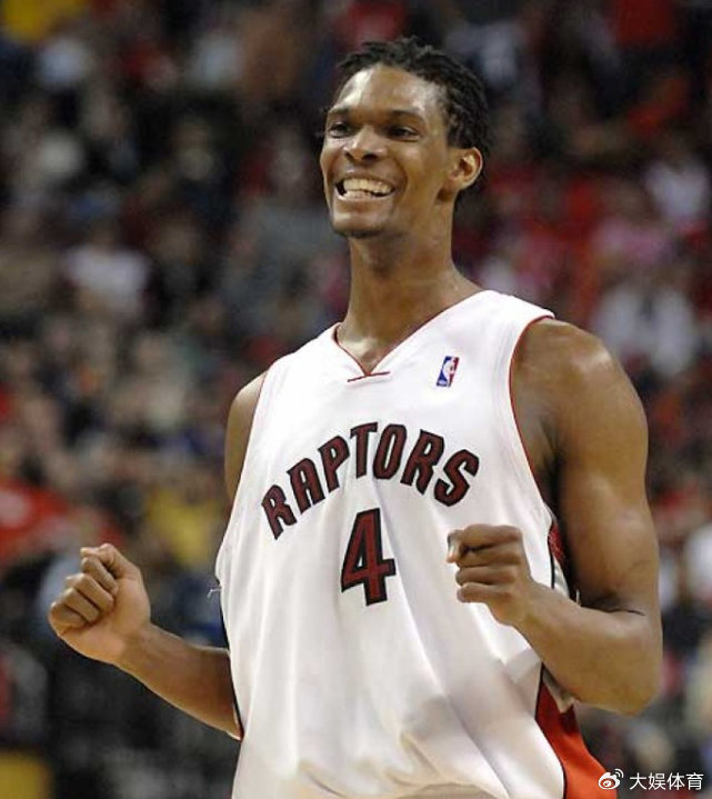 球王会官网-波什真的是可惜了，巅峰期因病选择退役，否则还能在战5年|血栓|热火|篮球|NBA|雷·阿伦_新浪新闻